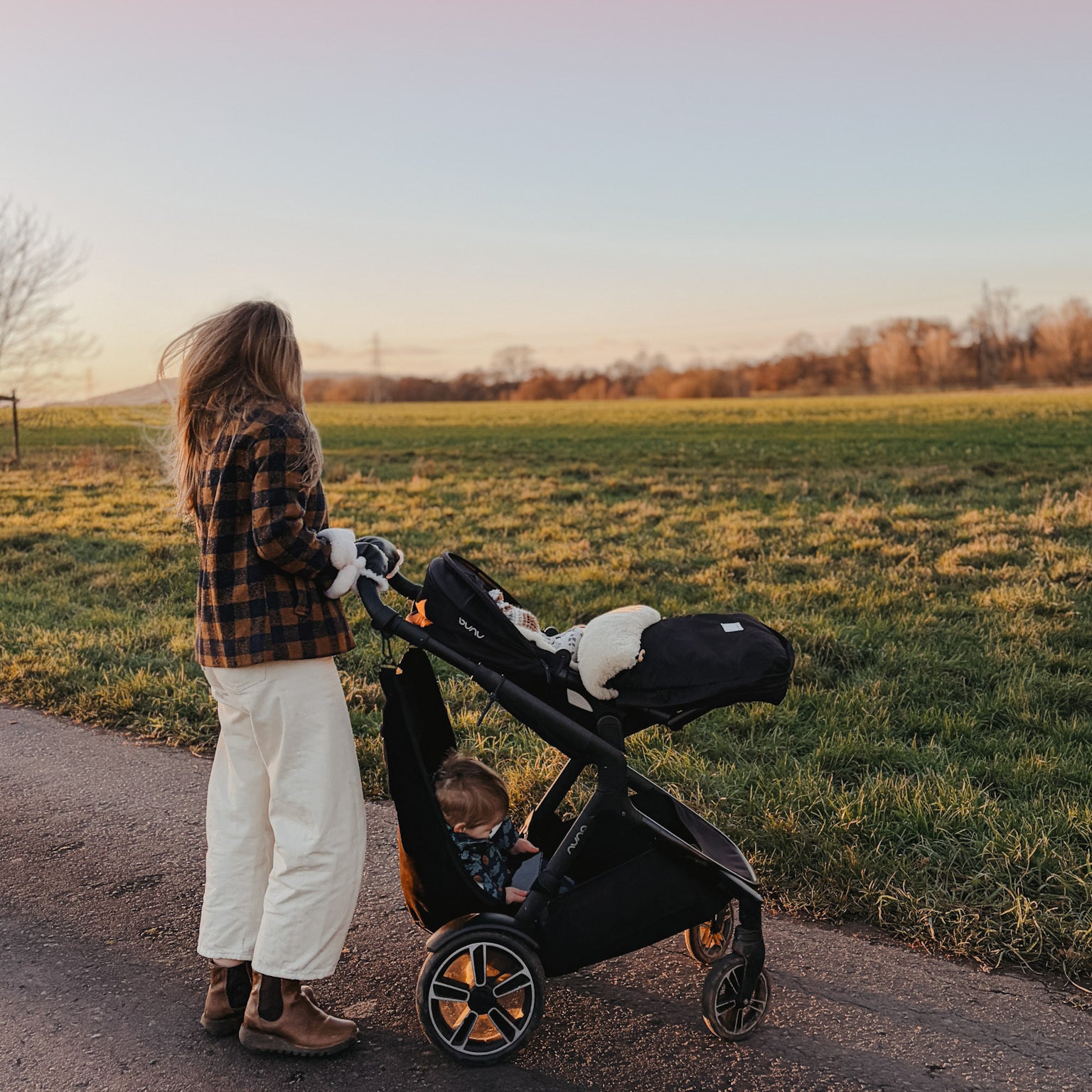 Hoppie – The Smart Extra Seat for Your Second Child